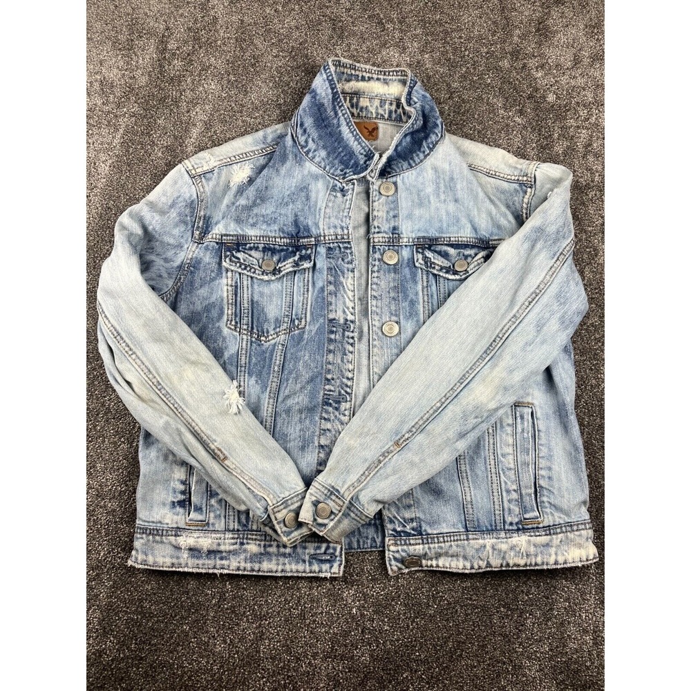 American Eagle Womens Denim button up size M Jacket Distressed Light‎ Wash